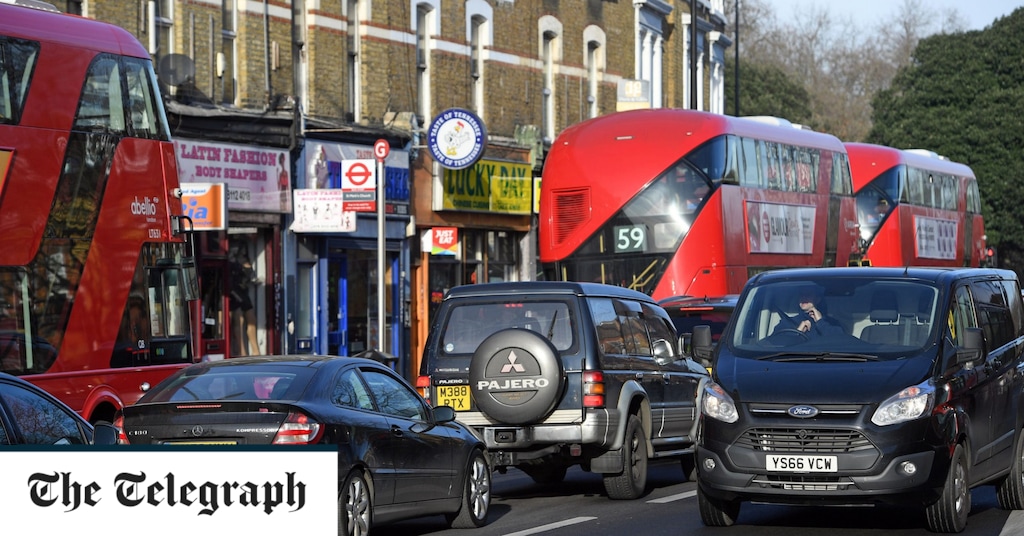 Kierowcy widzą czerwony kolor jako burmistrz i stawiają przeciwko nim londyńskie światła drogowe