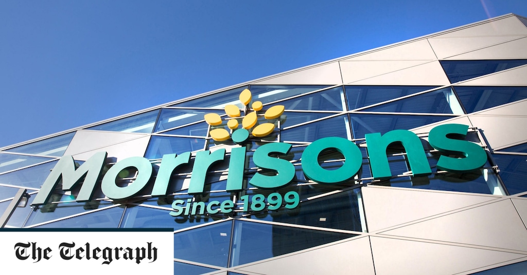 Oferent Morrisons ujawnia plan przeglądu, ponieważ transakcja prowadzi do wzrostu opłaty o 300 milionów funtów