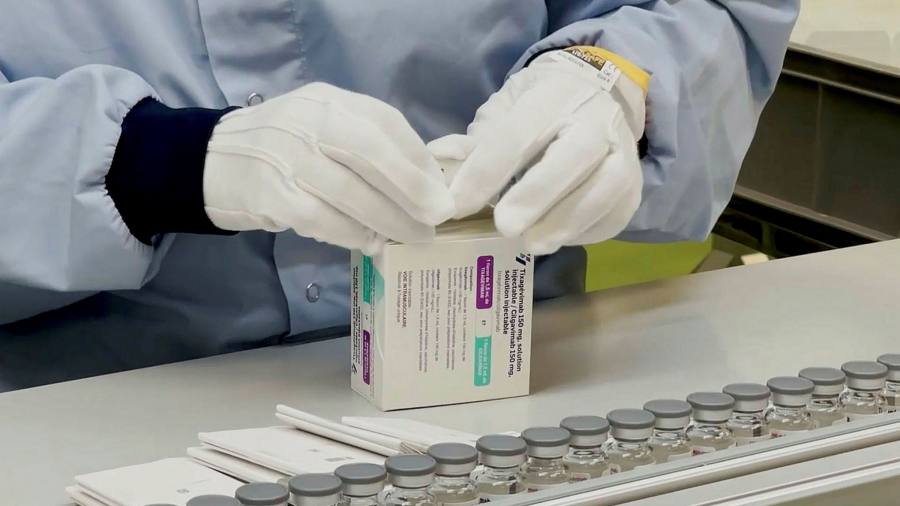 Najnowsza aktualizacja wiadomości: FDA zezwala na leczenie przeciwciałem AstraZeneca Covid do użytku w nagłych wypadkach
