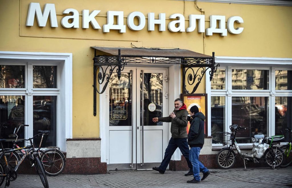 McDonald's wycofuje się z Rosji w związku z „kryzysem humanitarnym na Ukrainie”