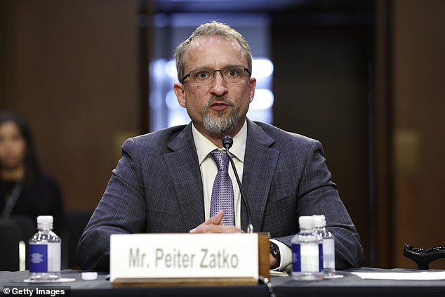 Informator z Twittera Zatko, znany ekspert ds. cyberbezpieczeństwa, pojawił się we wtorek przed senacką komisją sądowniczą, aby wyjaśnić swoje zarzuty.